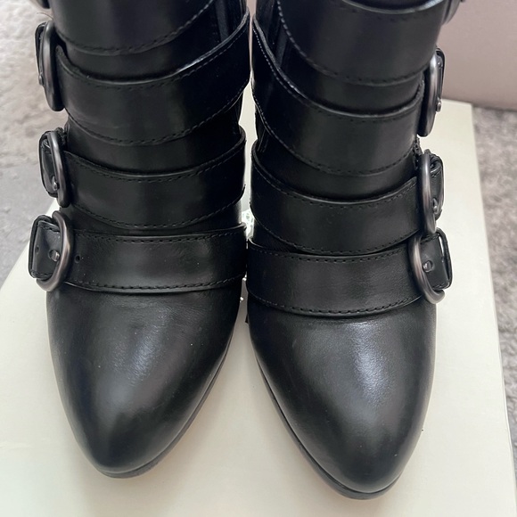 Coach “Tessie” Strappy Ankle Boot Leather Bootie - Picture 3 of 9
